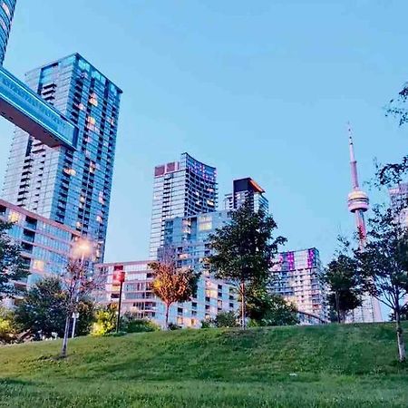 Deluxe Suite Toronto Dış mekan fotoğraf