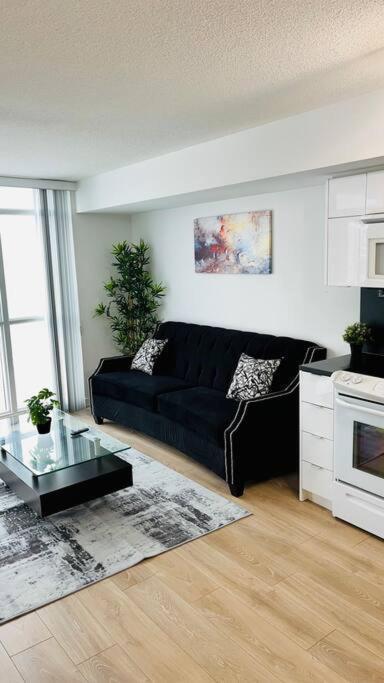 Deluxe Suite Toronto Dış mekan fotoğraf